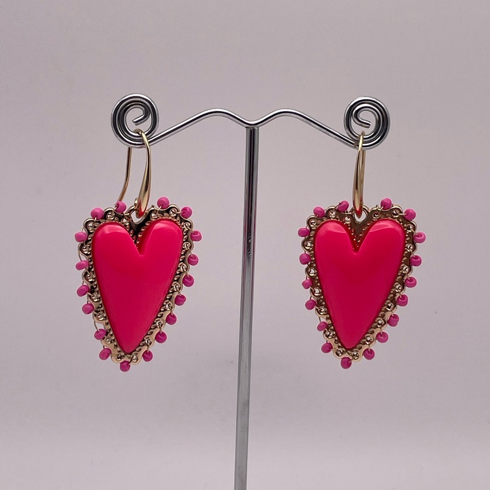 Fashion Earrings Gold-Tone Heart-Shaped Hot Pink Earrings